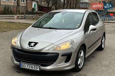 Хэтчбек Peugeot 308 2008 в Виннице