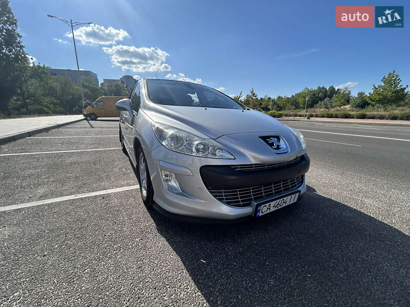 Хетчбек Peugeot 308 2007 в Черкасах
