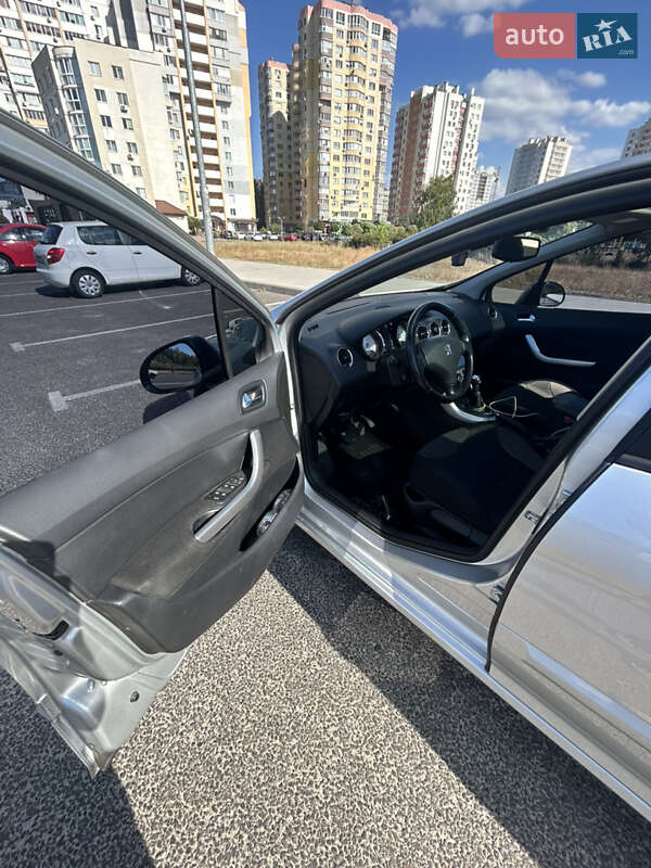 Хетчбек Peugeot 308 2007 в Черкасах