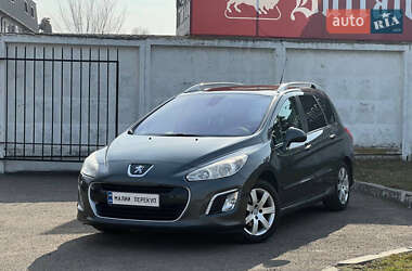 Універсал Peugeot 308 2013 в Києві