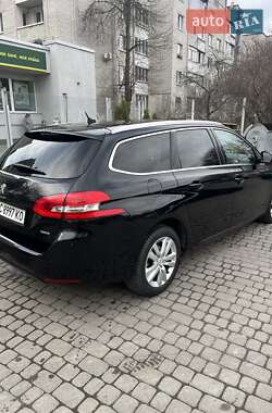 Універсал Peugeot 308 2014 в Львові