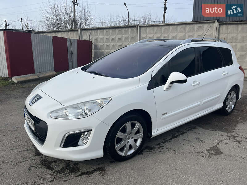 Універсал Peugeot 308 2013 в Києві