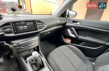 Универсал Peugeot 308 2015 в 