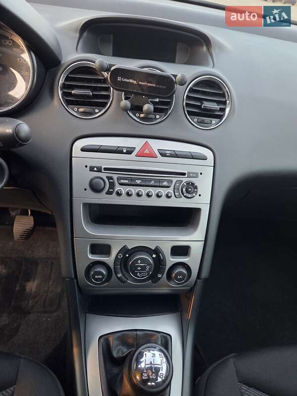 Универсал Peugeot 308 2010 в Броварах