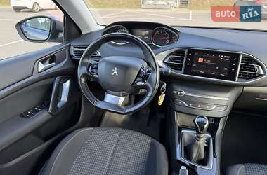 Хэтчбек Peugeot 308 2020 в 