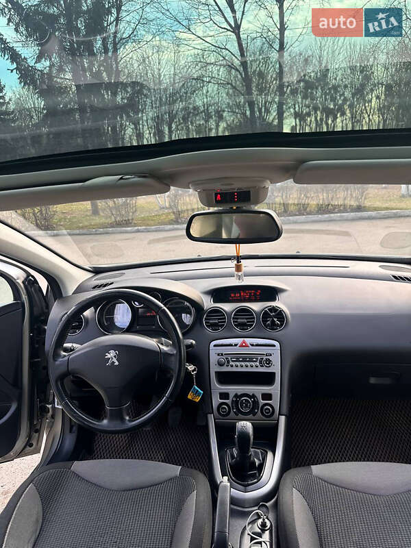 Універсал Peugeot 308 2011 в Дубні