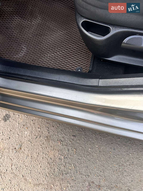 Універсал Peugeot 308 2011 в Дубні