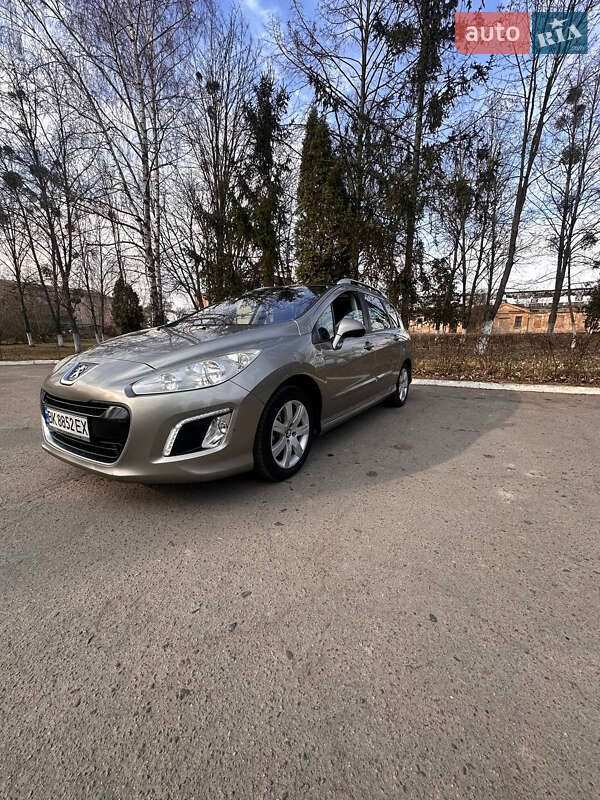 Універсал Peugeot 308 2011 в Дубні