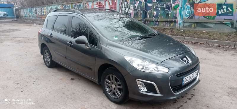 Peugeot 308 2011