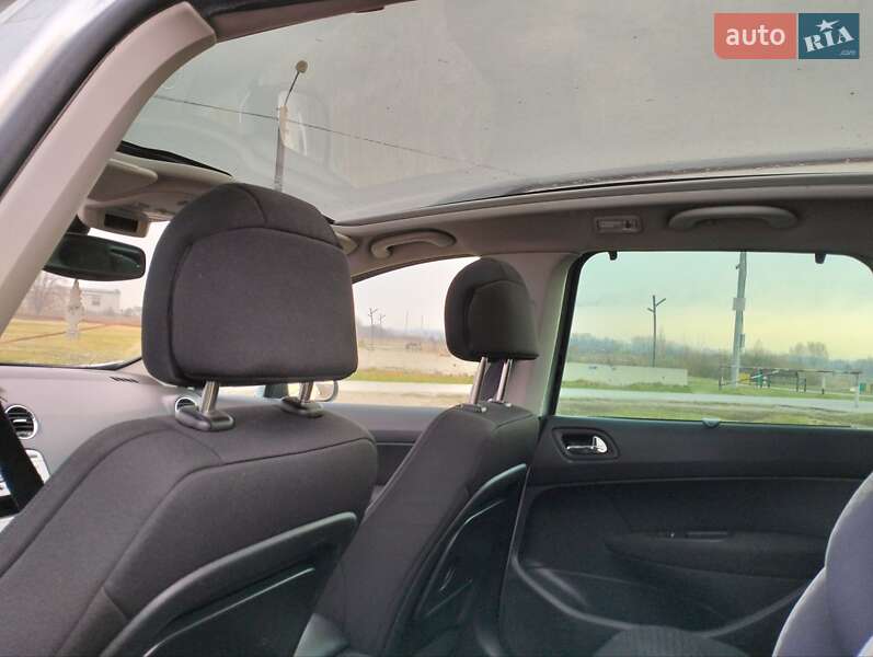 Універсал Peugeot 308 2008 в Рівному