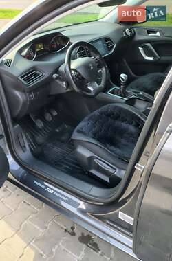 Універсал Peugeot 308 2018 в 