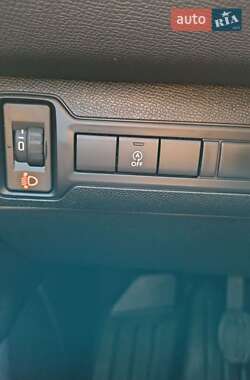 Універсал Peugeot 308 2018 в 