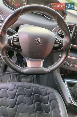 Універсал Peugeot 308 2018 в 