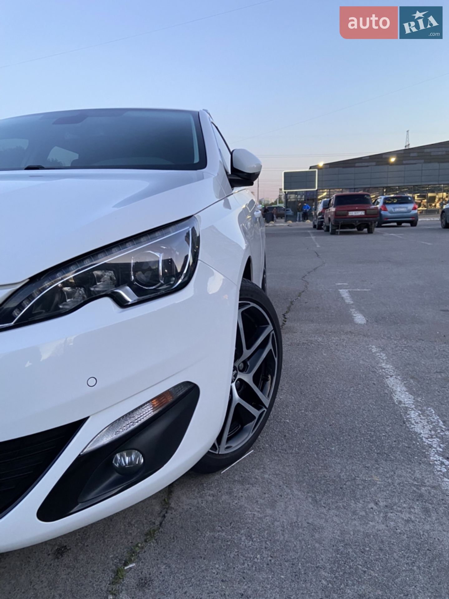 2014 Peugeot 308 - фото 1