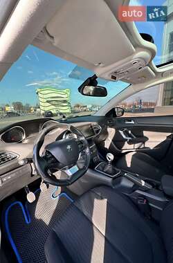 Универсал Peugeot 308 2014 в 