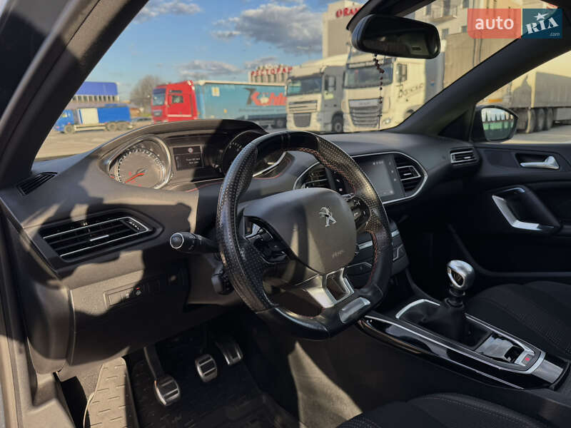 Универсал Peugeot 308 2018 в Львове