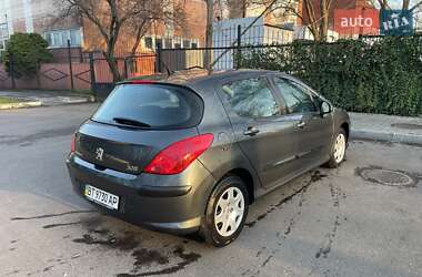 Хетчбек Peugeot 308 2011 в 