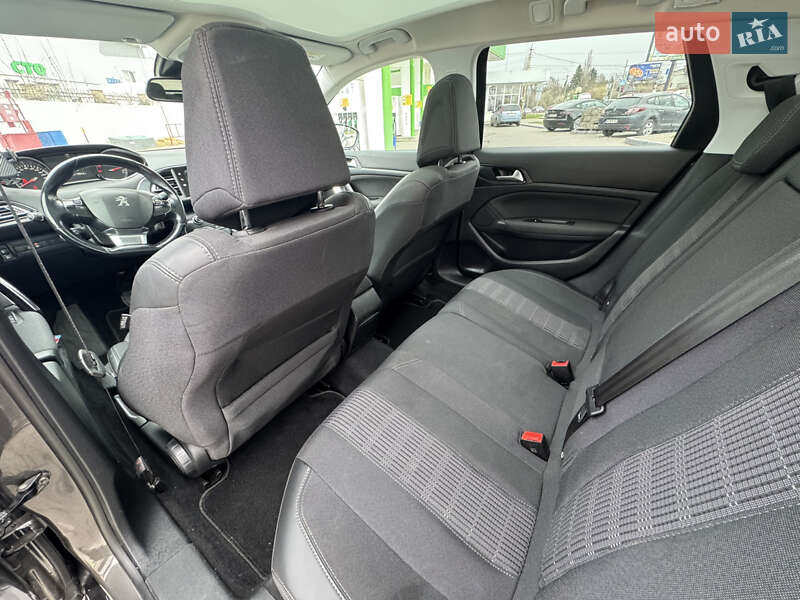 Универсал Peugeot 308 2017 в Луцке