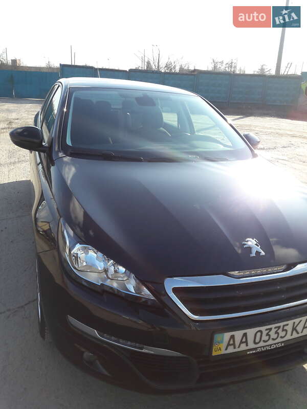 Универсал Peugeot 308 2015 в Киеве