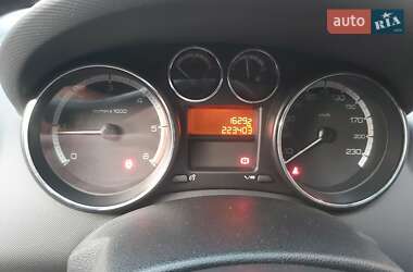 Универсал Peugeot 308 2011 в 