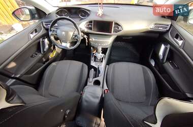 Универсал Peugeot 308 2018 в 