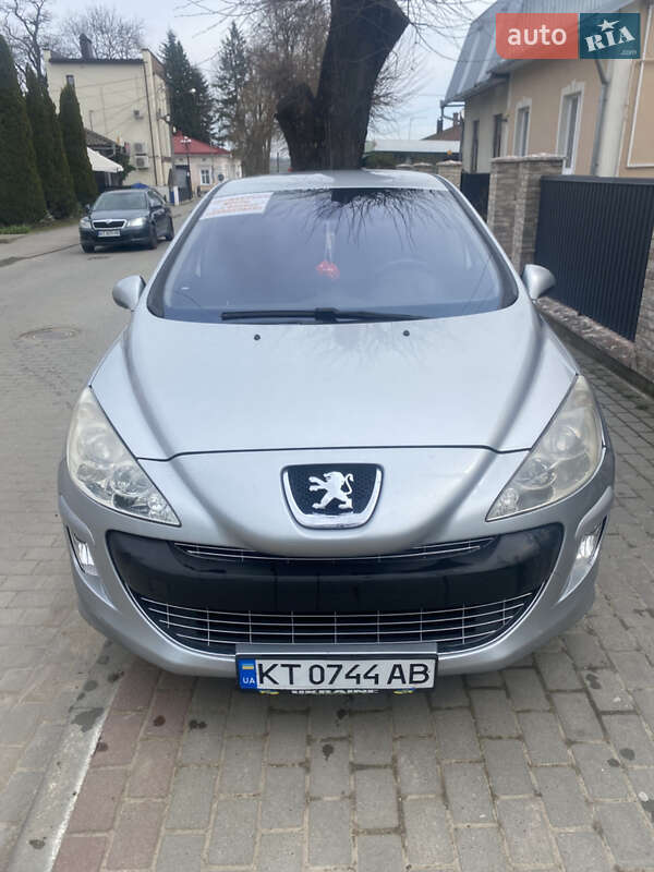 Универсал Peugeot 308 2007 в 