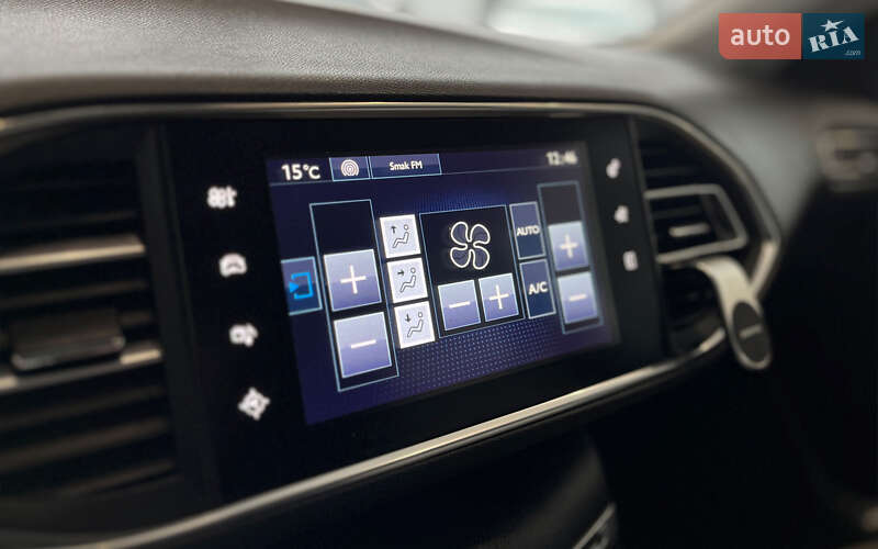 Універсал Peugeot 308 2016 в Шептицькому