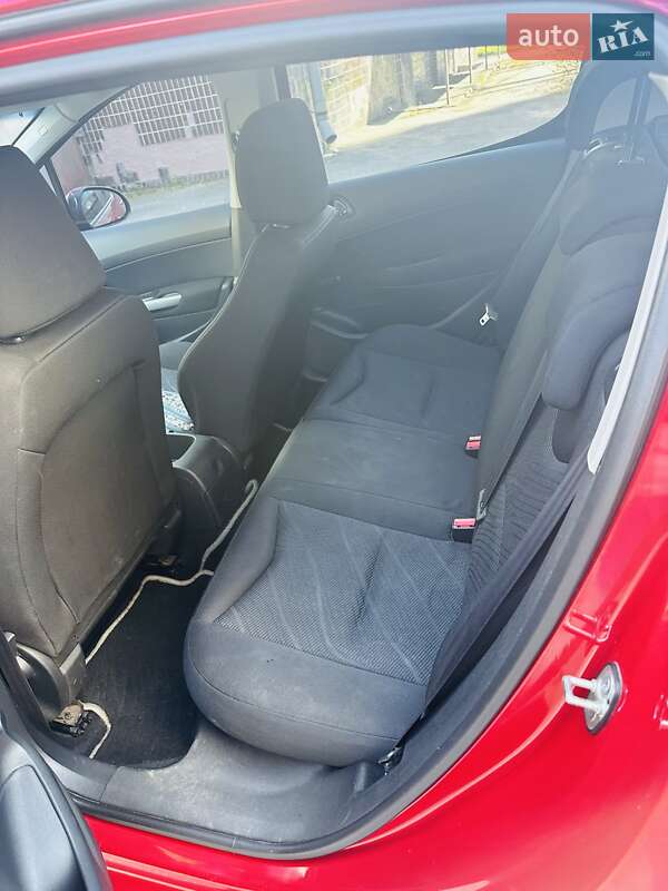 Хэтчбек Peugeot 308 2010 в Киеве