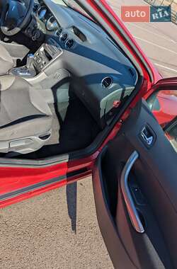 Хэтчбек Peugeot 308 2008 в 