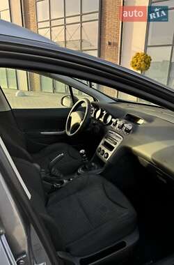 Универсал Peugeot 308 2010 в 