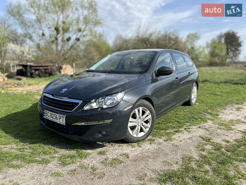 Универсал Peugeot 308 2017 в 