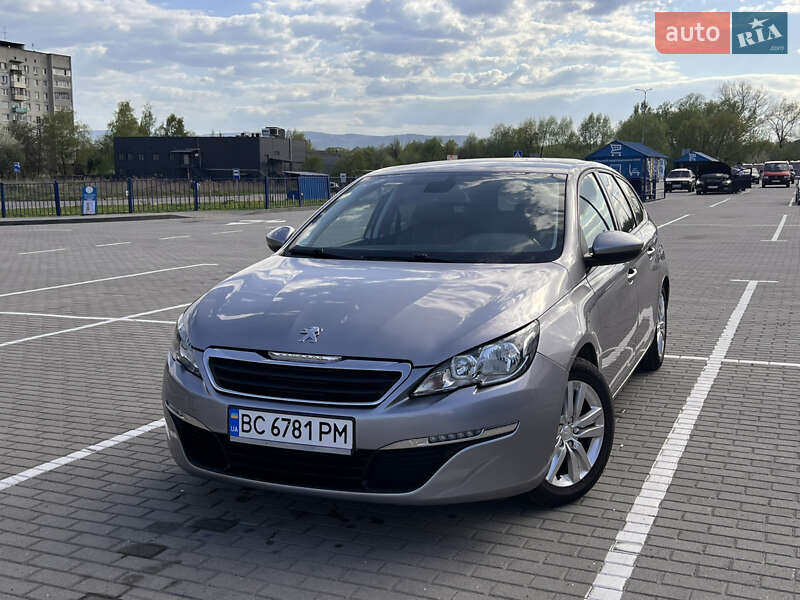 Универсал Peugeot 308 2015 в 