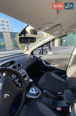 Хэтчбек Peugeot 308 2008 в 