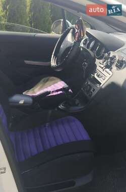 Универсал Peugeot 308 2011 в 