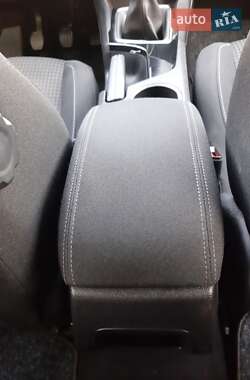Универсал Peugeot 308 2017 в 