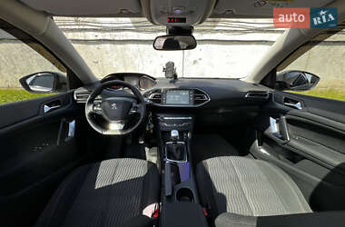 Універсал Peugeot 308 2014 в 