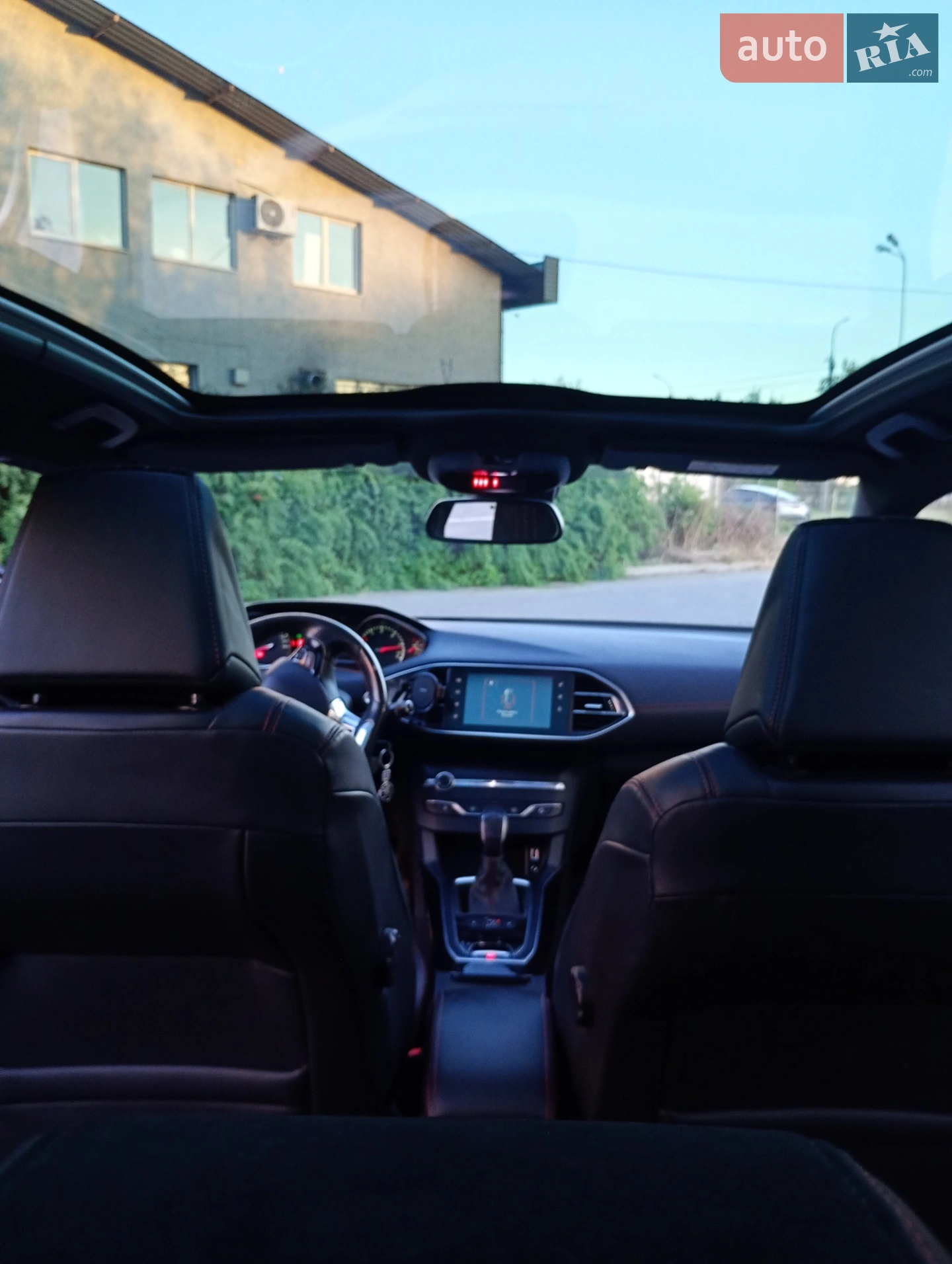2015 Peugeot 308 - мініатюра 13