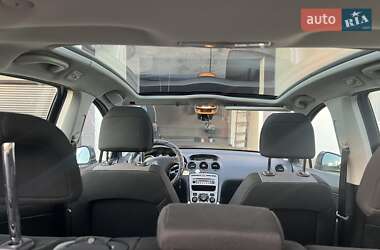 Хэтчбек Peugeot 308 2008 в 