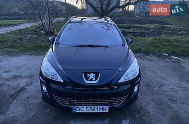 Универсал Peugeot 308 2010 в 