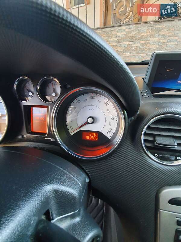 Універсал Peugeot 308 2009 в Дніпрі