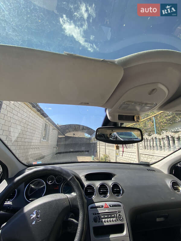 Универсал Peugeot 308 2008 в Лугинах