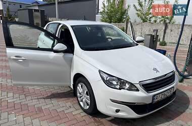 Хетчбек Peugeot 308 2016 в 