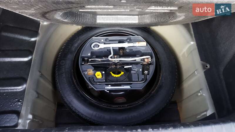 Хэтчбек Peugeot 308 2007 в Староконстантинове
