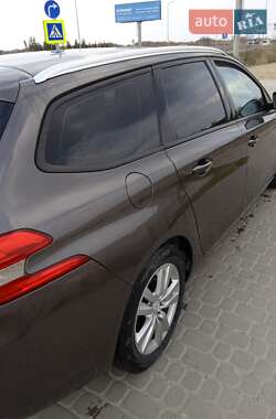 Универсал Peugeot 308 2014 в 