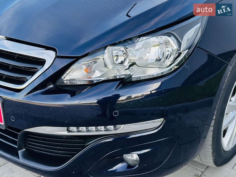 Універсал Peugeot 308 2015 в Здолбуніві