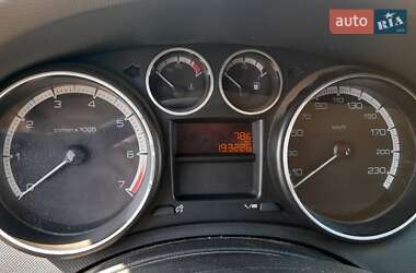 Универсал Peugeot 308 2011 в 