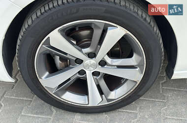 Хэтчбек Peugeot 308 2018 в 