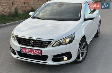 Хэтчбек Peugeot 308 2018 в 