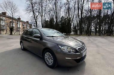 Универсал Peugeot 308 2015 в 