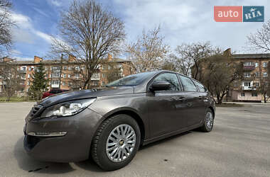 Универсал Peugeot 308 2015 в 